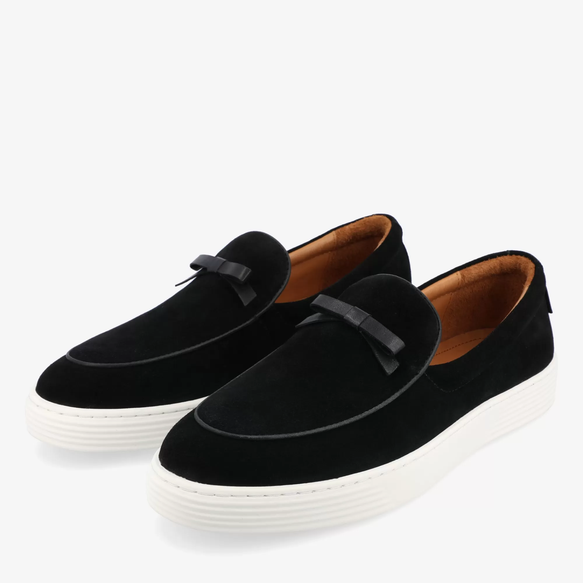 Cheap TAFT Model 108 Loafer In Black