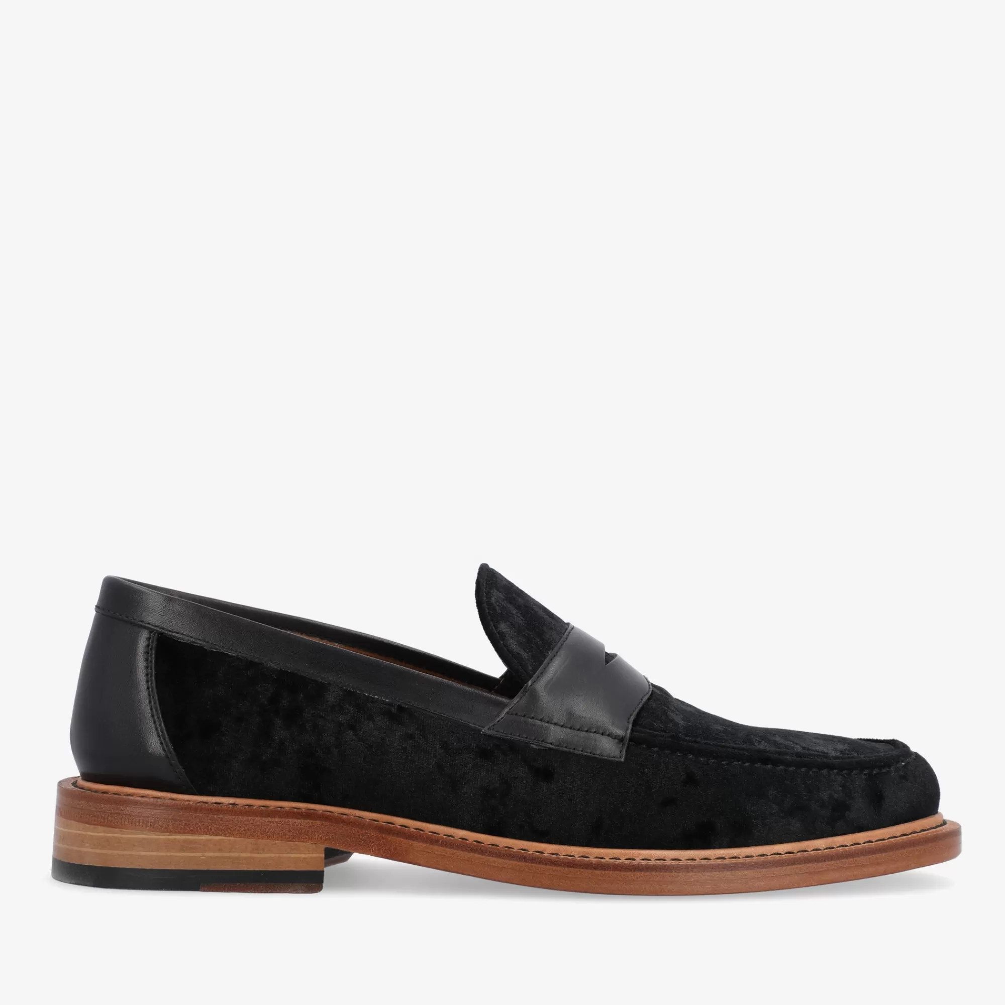 Outlet TAFT The Fitz Loafer In Midnight - Black Velvet Loafers |