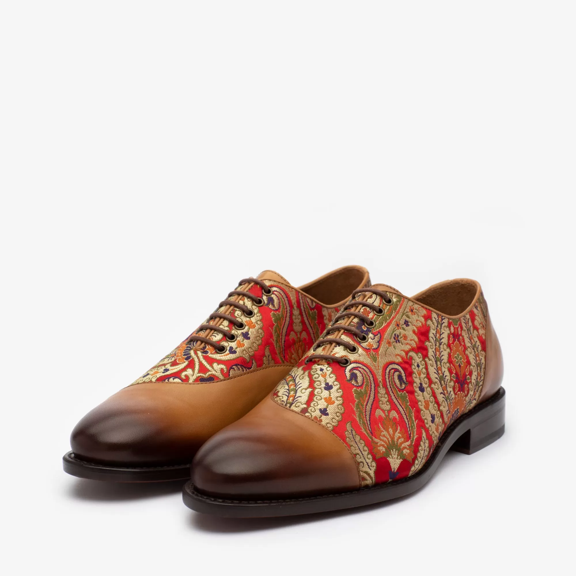 New TAFT The Paris Shoe In Red Paisley |