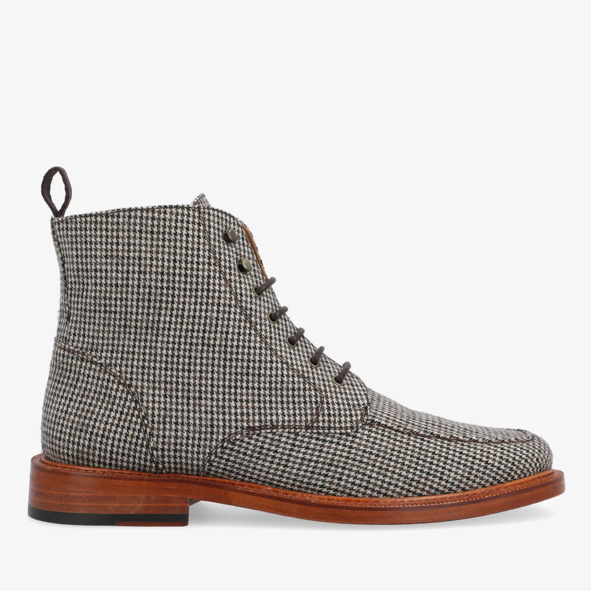 Best Sale TAFT The Smith Boot In Honey - Moc Toe Boot |